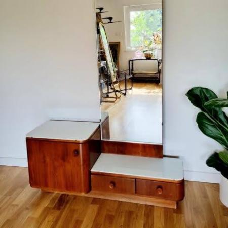 Csehszlovák art deco tükrös komód